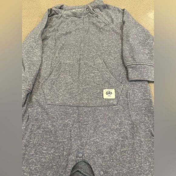 Baby Gap set of two long sleeve long pants boys rompers - Picture 6 of 8